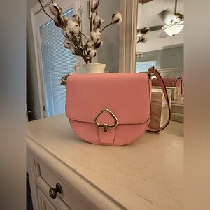 Kate Spade Robyn medium chain saddle bag